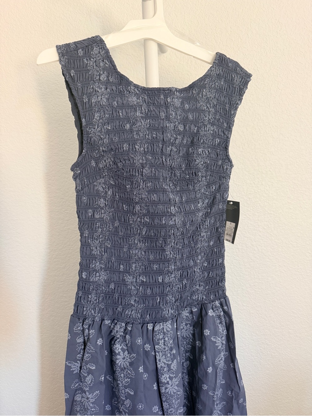 Universal Thread Blue Sleeveless Smocked Midi Dress with Floral Skirt